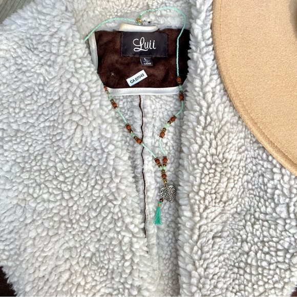 Teddy/Sherpa Moto fall jacket w vegan suede leathen & western/boho/country vibe - Picture 8 of 16